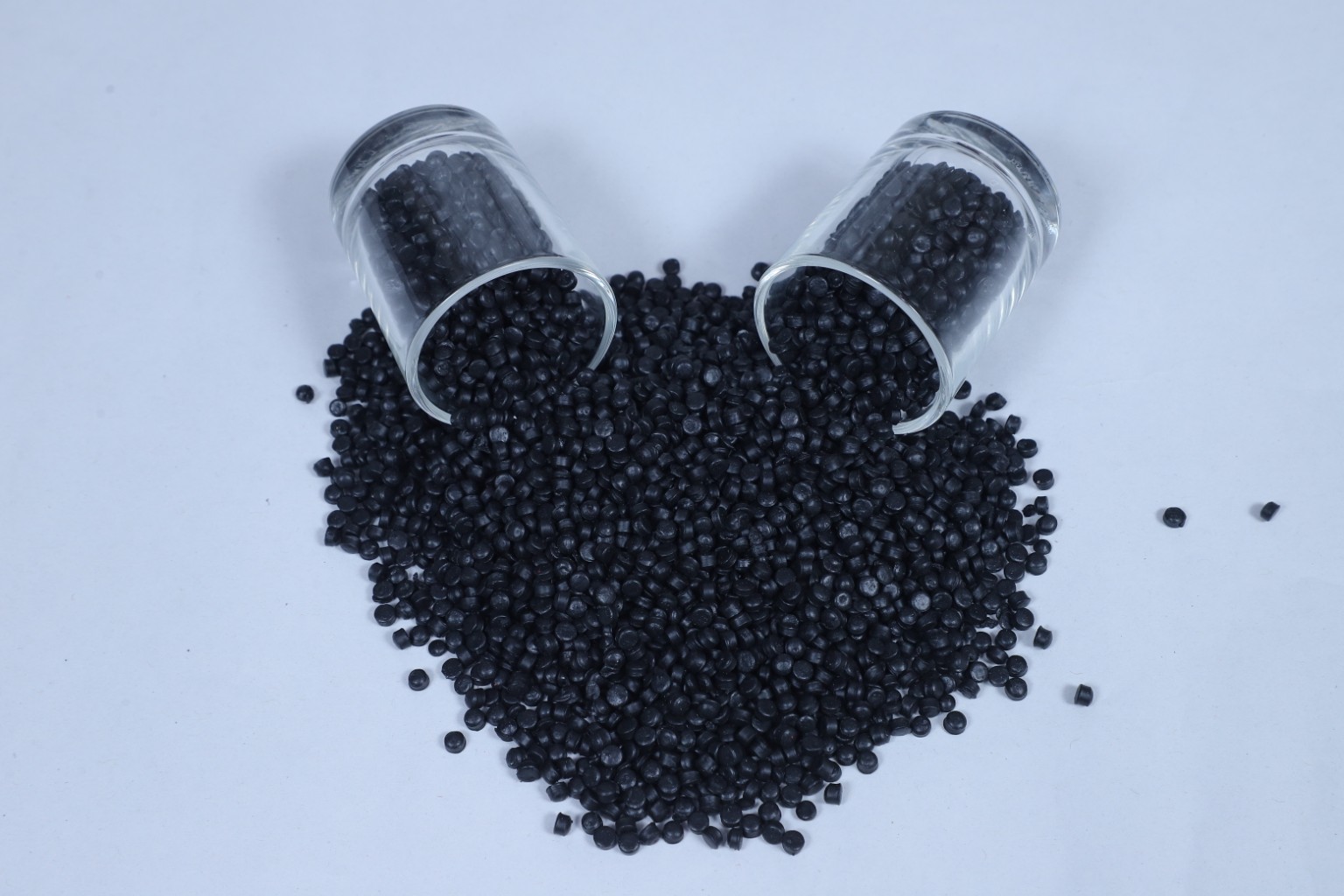 PPCP black recycled granules supplied by Singhal Plastics